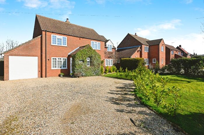 4 Bedroom Detached House For Sale In The Causeway, Stow Bridge, King's Lynn, Norfolk, PE34