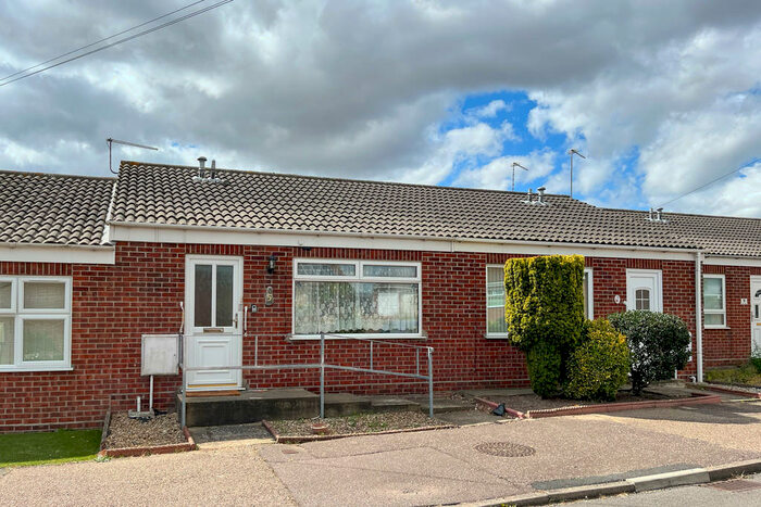 1 Bedroom Terraced Bungalow To Rent In Noel Close, Hopton, Great Yarmouth, NR31