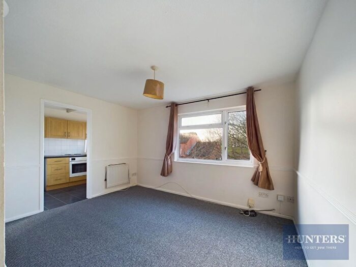 1 Bedroom Flat To Rent In Reddings Road, Cheltenham, GL51