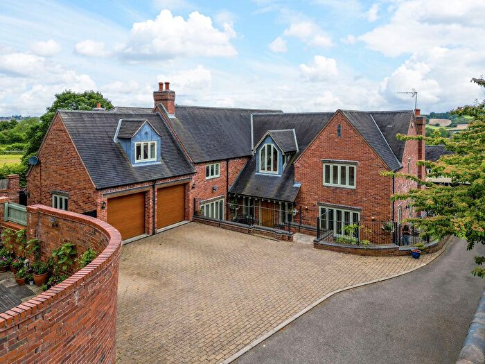6 Bedroom Detached House For Sale In Church Street, Hartshorne, DE11