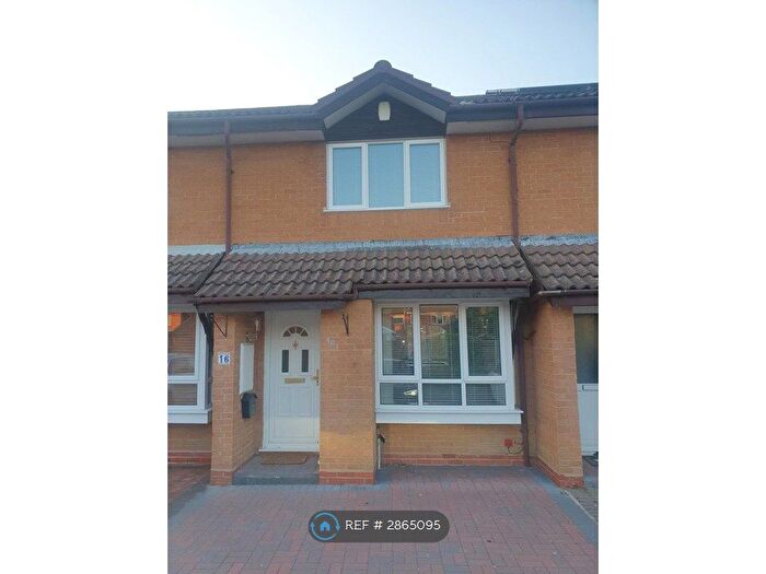 2 Bedroom Terraced House To Rent In Griffon Close, Farnborough, GU14