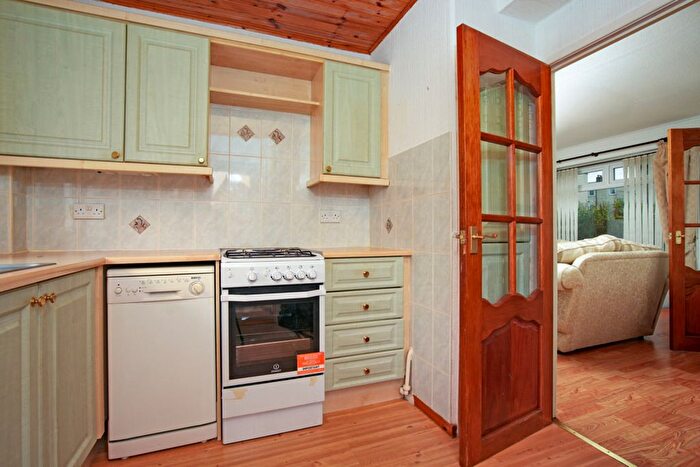 2 Bedroom Semi Detached House For Sale In Woodside Crescent, Alexandria, G83