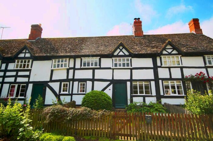 2 Bedroom House To Rent In Great Washbourne, GL20