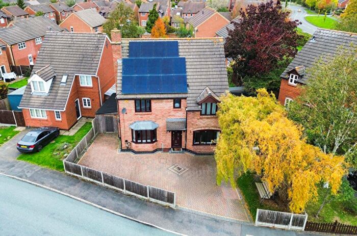 4 Bedroom Detached House For Sale In Needham Close, Oadby, Leicester, LE2