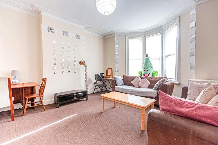 5 Bedroom House To Rent In High Street, Staple Hill, Bristol, BS16