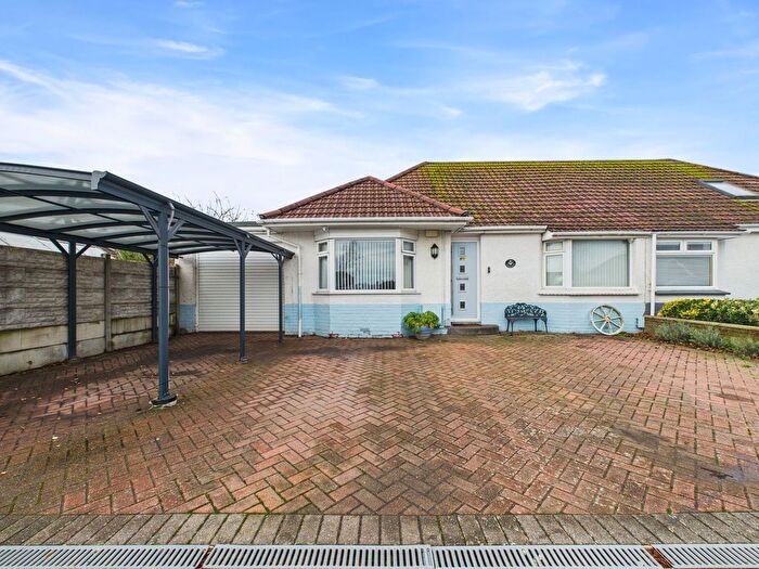 3 Bedroom Semi Detached Bungalow For Sale In Hamilton Road, Lancing, BN15