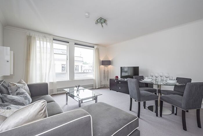 2 Bedroom Flat To Rent In Fulham Road, London, SW3