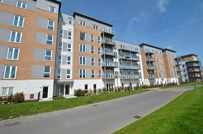 1 Bedroom Flat To Rent In Windsor Court, Pennyroyal Drive, West Drayton, UB7
