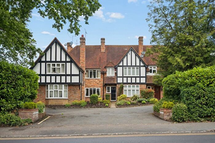 2 Bedroom Terraced House For Sale In Wayside Court, Chesham Road, Amersham, Buckinghamshire, HP6