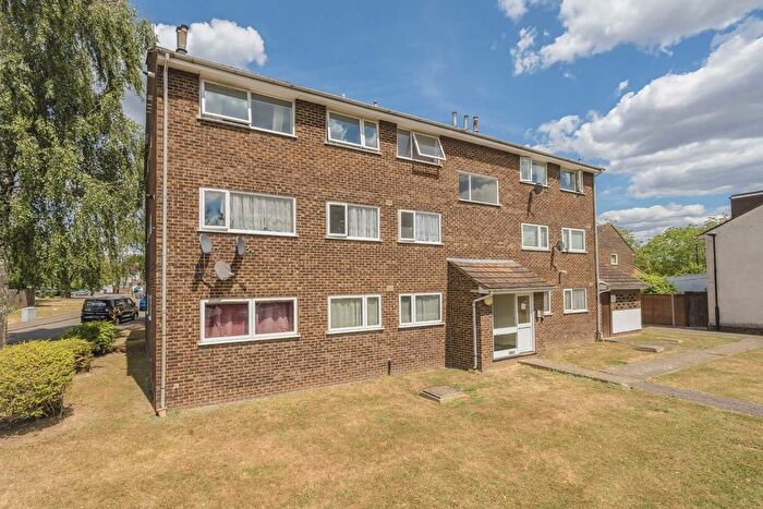 1 Bedroom Flat To Rent In Hazelmere Road, Northolt, UB5