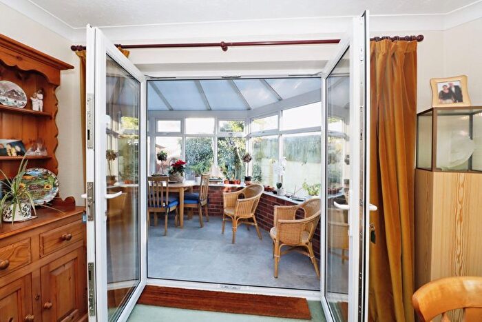 4 Bedroom Detached House For Sale In The Grove, Brightlingsea, CO7