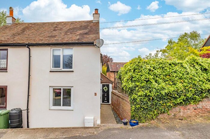 3 Bedroom Semi Detached House For Sale In Gas Lane, Boughton-under-Blean, Faversham, Kent, ME13