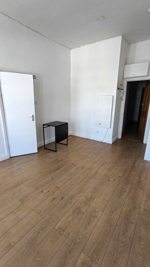 1 Bedroom Studio To Rent In High Street, London, W3