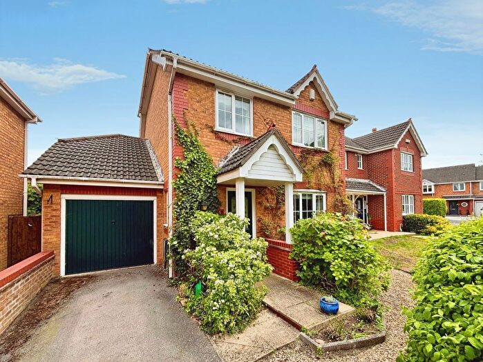 4 Bedroom Detached House For Sale In Barrington Avenue, The Reddings, Cheltenham, GL51