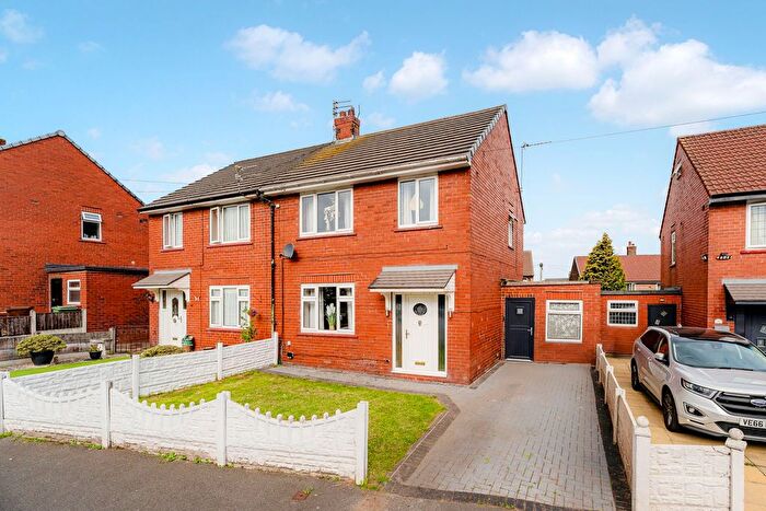 3 Bedroom Semi Detached House For Sale In Avon Road, Ashton-In-Makerfield, WN4