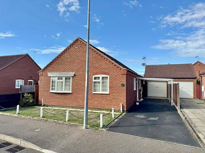 2 Bedroom Detached Bungalow For Sale In Philip Nurse Road, Dersingham, King's Lynn, PE31