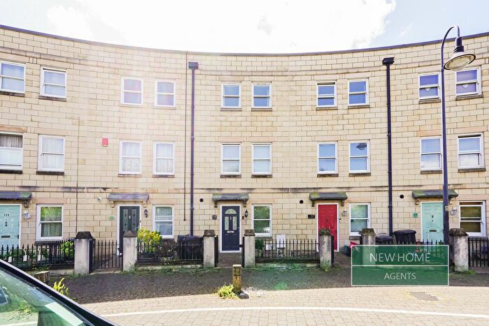 4 Bedroom Terraced House For Sale In Longridge Way, Weston-Super-Mare, BS24