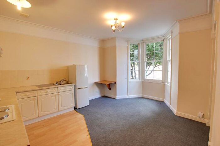 1 Bedroom Flat To Rent In The Halve, Trowbridge, BA14