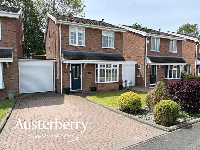 3 Bedroom Link Detached House For Sale In Pacific Road, Trentham, Stoke-On-Trent, ST4