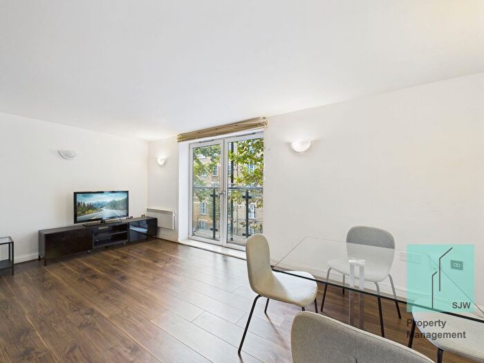 1 Bedroom Flat To Rent In Three Oak Lane, Coopers Lodge, SE1