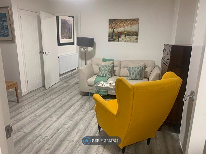 1 Bedroom Flat To Rent In Walk To Train Amp; Incl. Bills, Cambridge, CB1