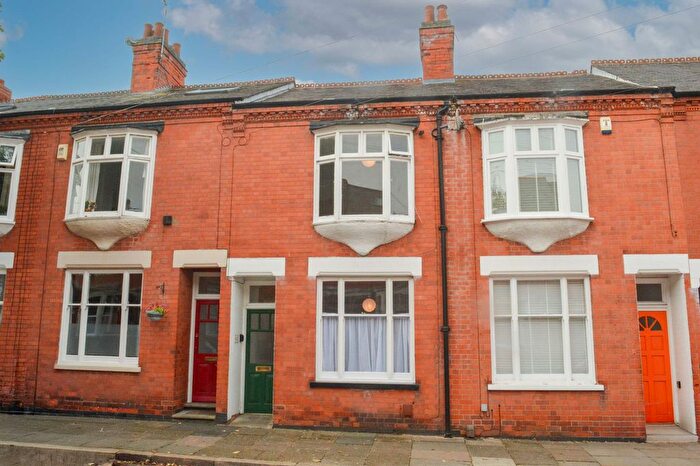 2 Bedroom Terraced House For Sale In Adderley Road, Clarendon Park, Leicester, LE2