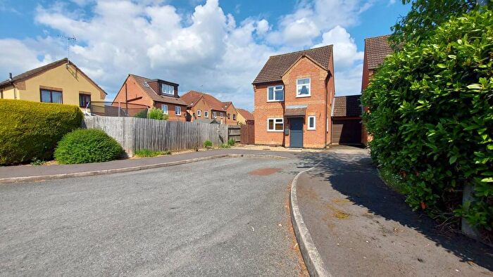 3 Bedroom Detached House For Sale In The Causeway, Thurlby, Bourne, PE10