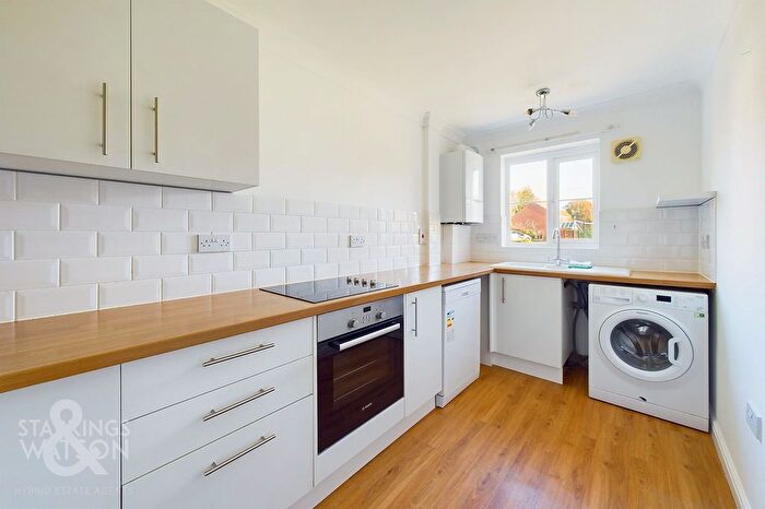 2 Bedroom Terraced House For Sale In Kevill Davis Drive, Little Plumstead, Norwich, NR13
