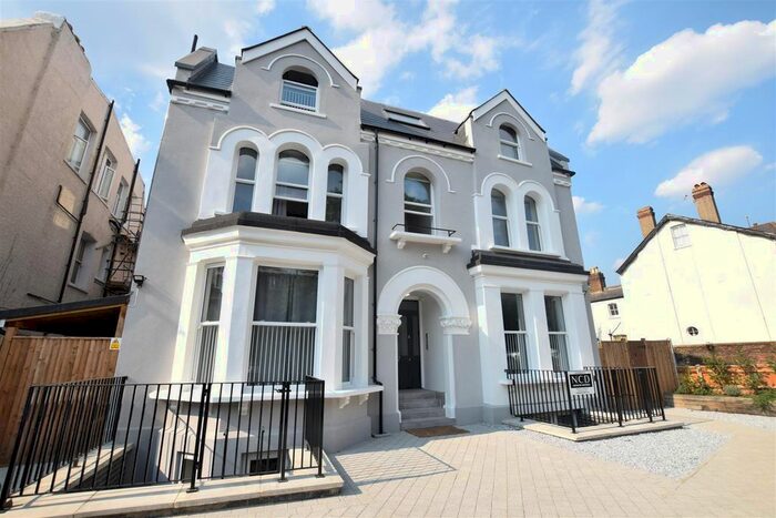 Studio To Rent In Cedar Road, Sutton, SM2