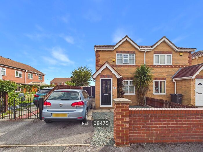 2 Bedroom Semi-Detached House To Rent In Carr Furlong, Barnsley, S71