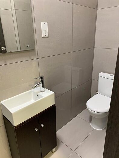 1 Bedroom Flat To Rent In Parish Lane, London, SE20