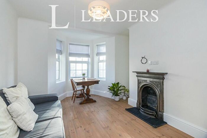 2 Bedroom Apartment To Rent In Malden Court, West Barnes Lane, KT3