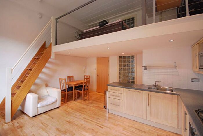 1 Bedroom Flat To Rent In Surrey Row, Lagare Apartments, SE1