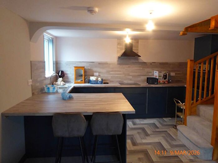 1 Bedroom Cottage To Rent In Alltwalis Road, Alltwalis, Carmarthen, SA32