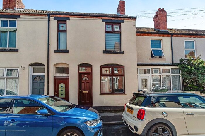 3 Bedroom Terraced House For Sale In Regent Street, Willenhall, West Midlands, WV13