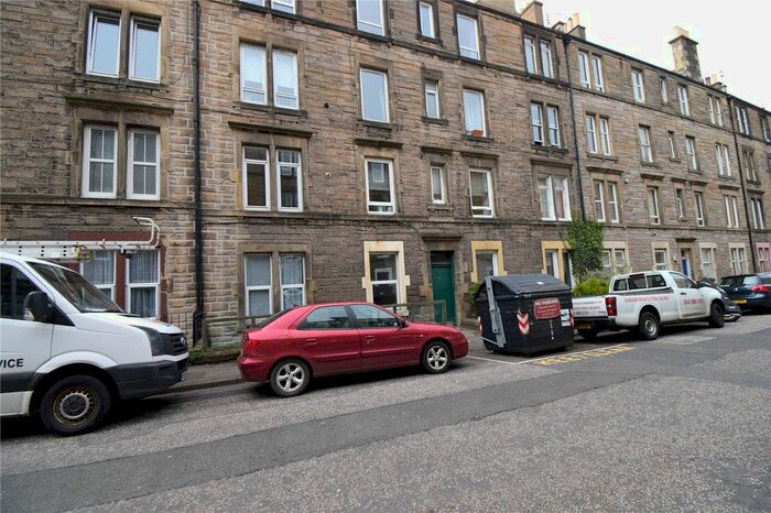 2 Bedroom Flat To Rent In Dalgety Avenue, Meadowbank, Edinburgh, EH7