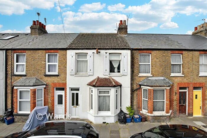 2 Bedroom Terraced House For Sale In Nash Court Gardens, Margate, Kent, CT9