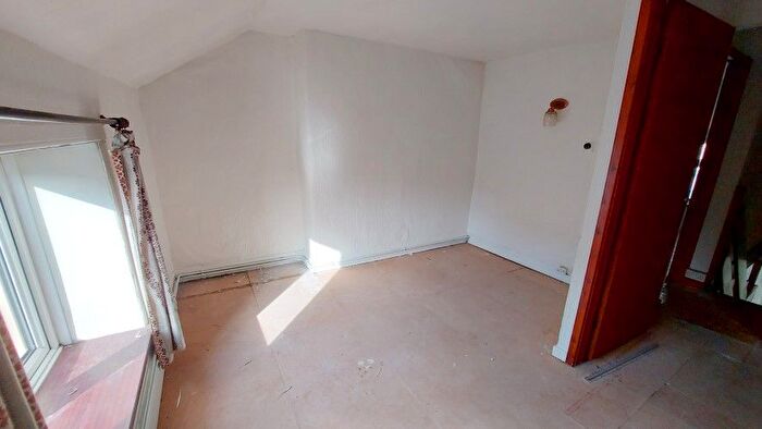 3 Bedroom Terraced House For Sale In Garn Road, Maesteg, Bridgend, CF34