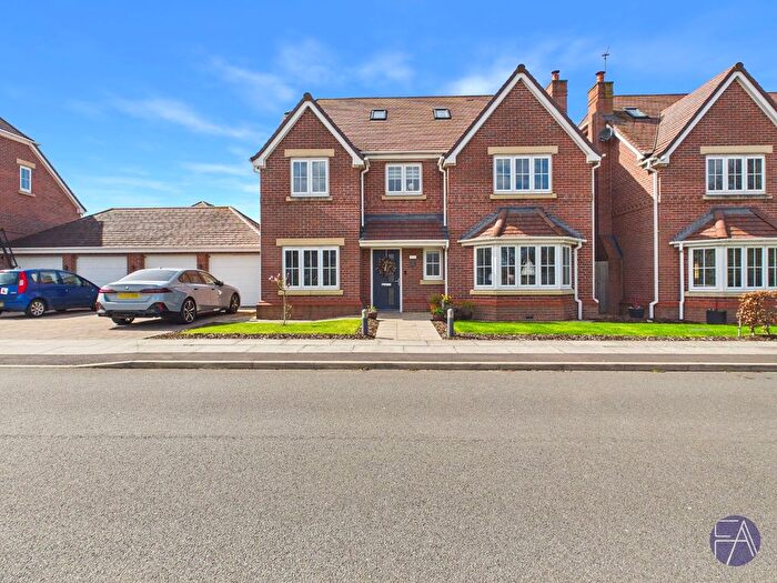 5 Bedroom Detached House For Sale In Thistledown Drive, Hightown, Merseyside, L38