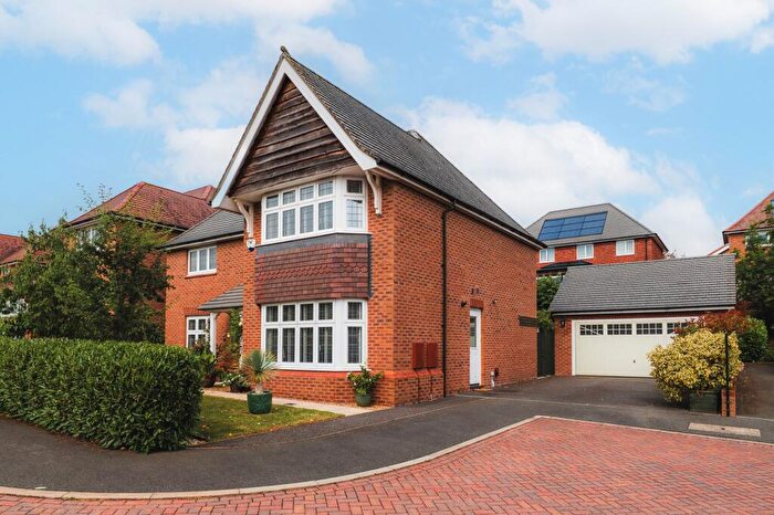 4 Bedroom Detached House For Sale In Badgers Close, Hartford, CW8
