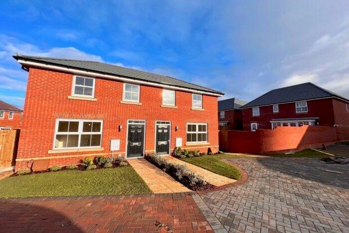 3 Bedroom Property To Rent In Read Loke, Milton Keynes, MK17