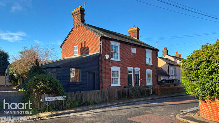 3 Bedroom Semi Detached House For Sale In Beckford Road, Mistley, Manningtree, Essex, CO11