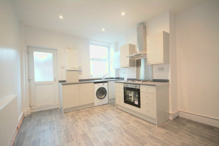 3 Bedroom Terraced House To Rent In Vernon Avenue, Old Basford, Nottingham, NG6