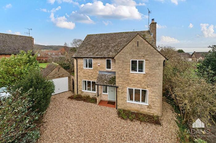 3 Bedroom Detached House For Sale In St. Margarets Road, Alderton, Tewkesbury, GL20