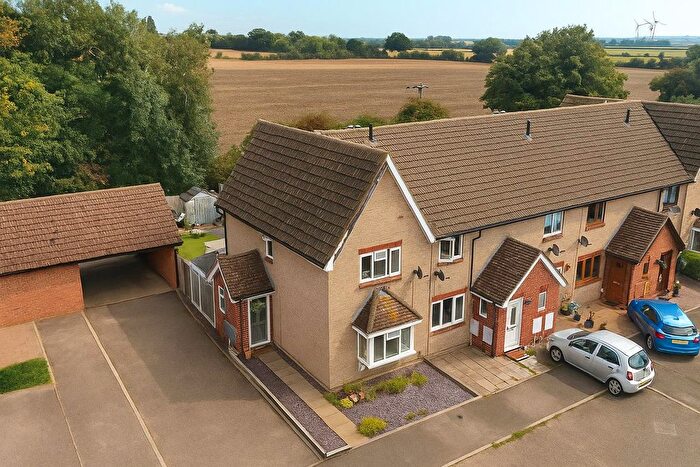 2 Bedroom Property For Sale In Cherry Orchard, Southminster, CM0