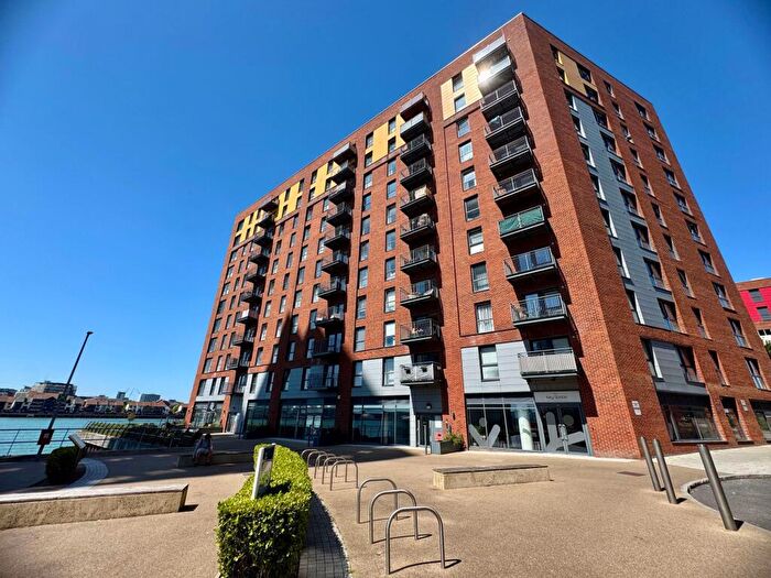 1 Bedroom Flat For Sale In Capstan Road, Azera Capstan Road, SO19