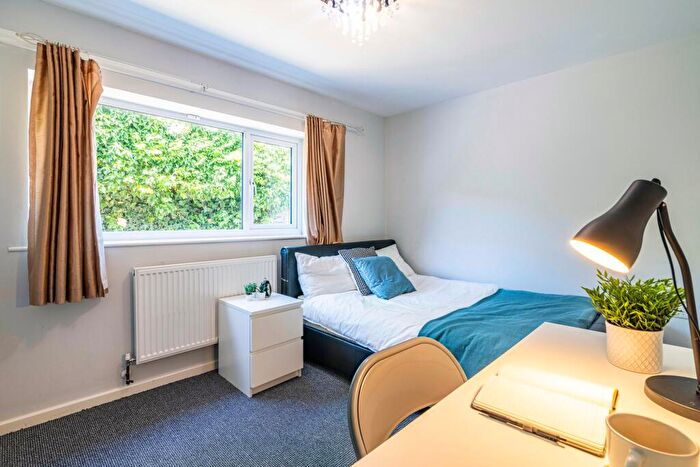 1 Bedroom House Of Multiple Occupation To Rent In Hawton Crescent, Nottingham, NG8