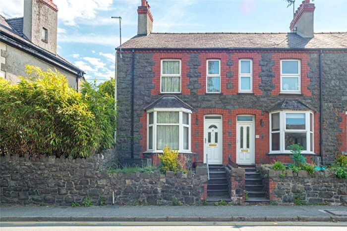 1 Bedroom End Of Terrace House For Sale In Caernarfon Road, Bangor, Gwynedd, LL57