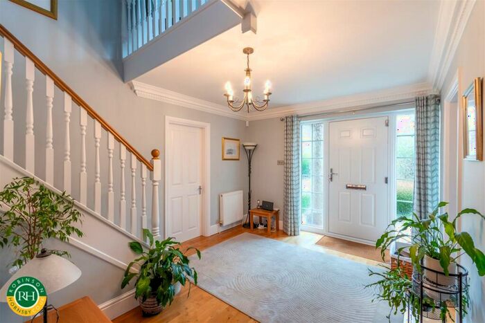 4 Bedroom Detached House For Sale In Oaklands, Bessacarr, Doncaster, DN4
