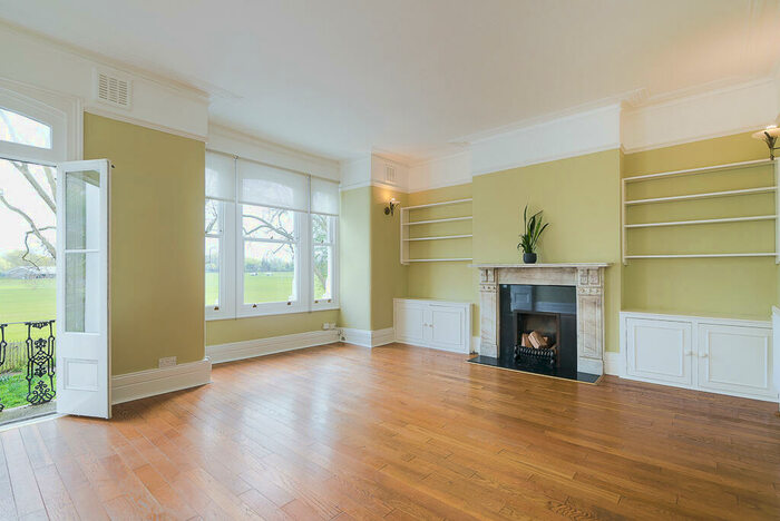 2 Bedroom Flat To Rent In Rocks Lane, SW13